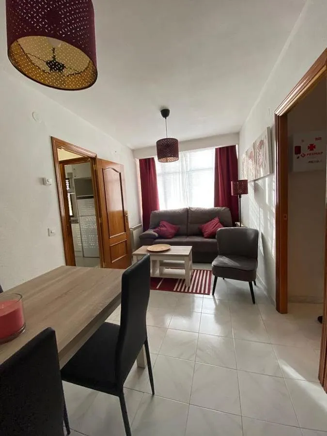 Apartamento de vacaciones para 4 personas, con vistas y balcón - 1
