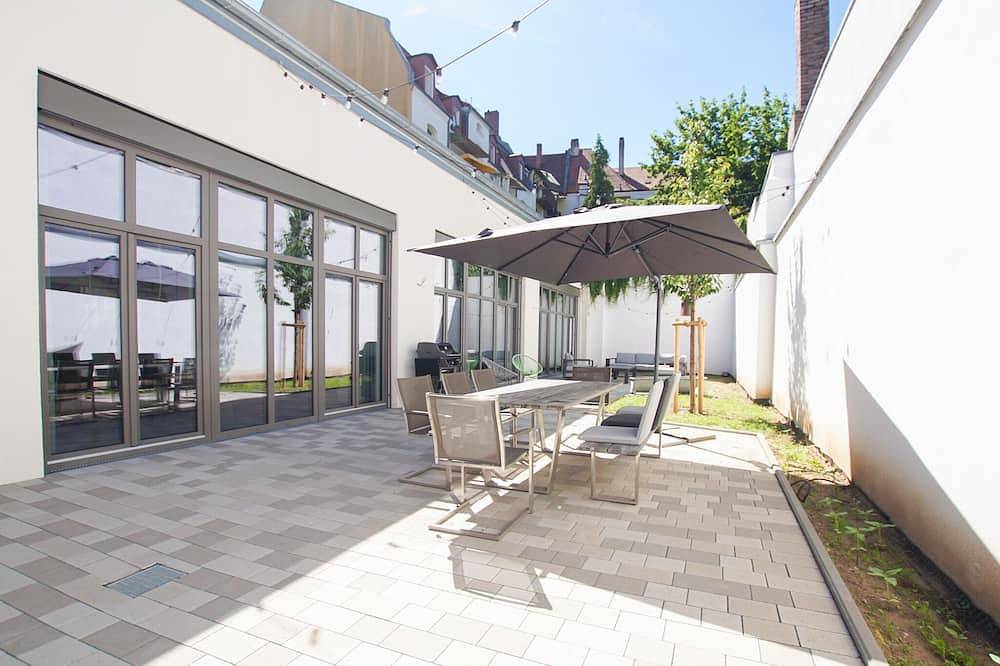 Apartamento entero, 15 minutes to the old town - apartment in former industrial building in Núremberg, Frankenalb