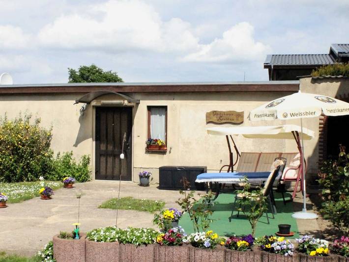 Ferienwohnung für 2 Personen, mit Seeblick und Terrasse, kinderfreundlich