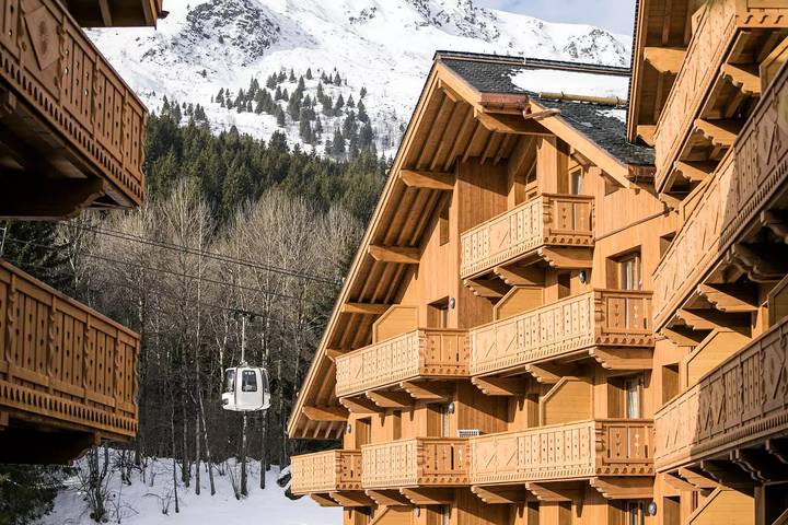 Gîte pour 4 personnes, avec Balcon et Piscine ainsi que Sauna et Vue dans Meribel-les-Allues