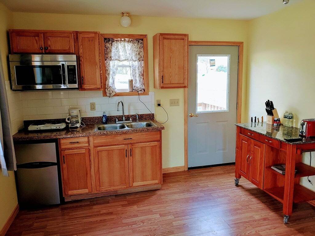 Cozy Farm Stay Near Keuka Lake / No Cleaning Fee / Pet Friendly / Wi-Fi + More! in Keuka Lake