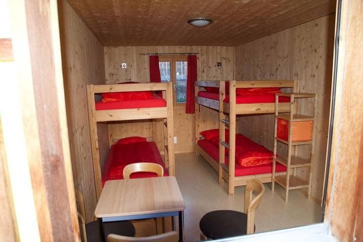 Camping pour 6 personnes, avec jardin et terrasse en Suisse - 2