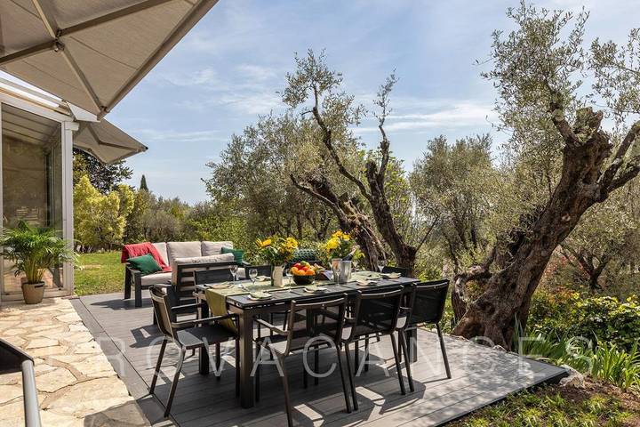 Villa pour 8 personnes, avec balcon/terrasse, animaux acceptés à Tourrettes-sur-Loup - 4