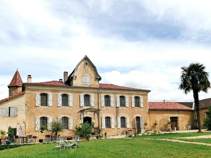 Location de vacances pour 2 personnes, avec vue ainsi que jardin et terrasse à Eauze - 3
