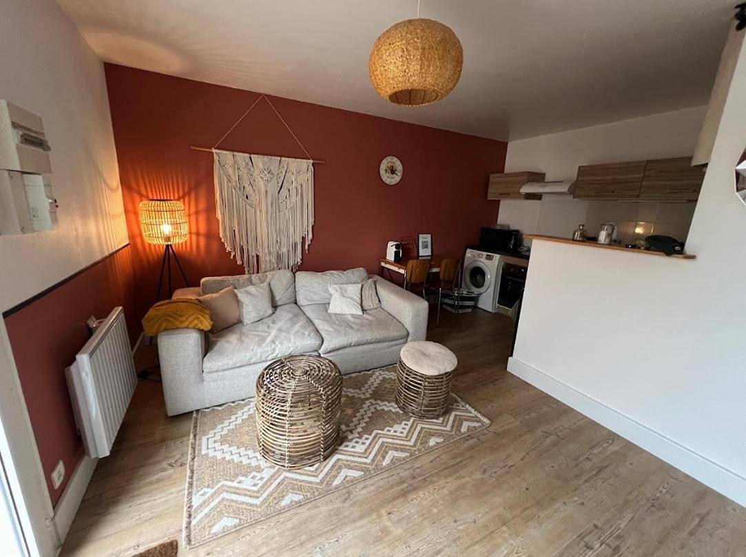 Appartement entier, One-Bedroom Apartment in Buxerolles, Vienne (France)