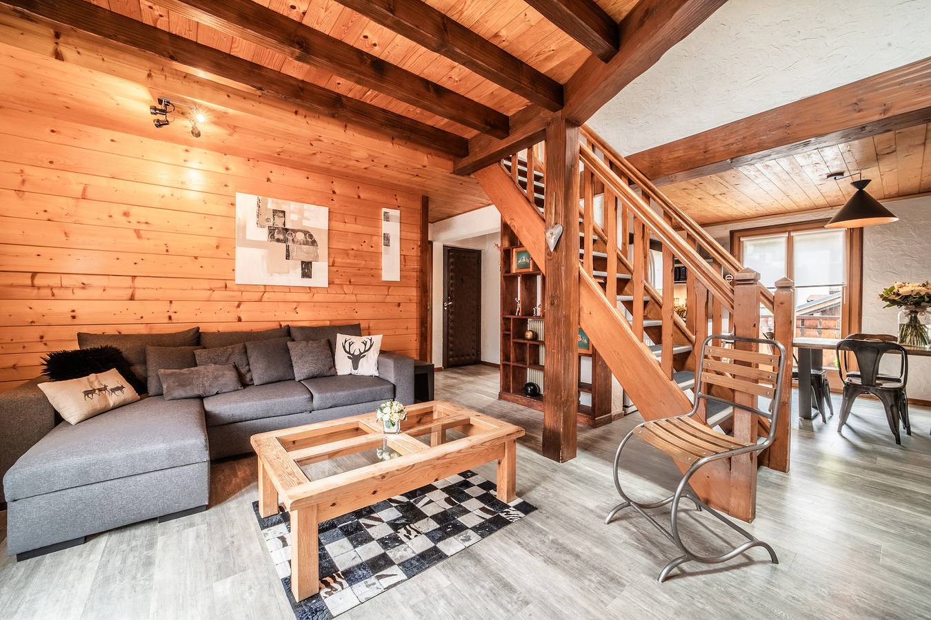 Appartement entier, Appartement "Chalet - Le Caribou" avec vue sur les montagnes, balcon et Wi-Fi in Morzine, Les Portes du Soleil