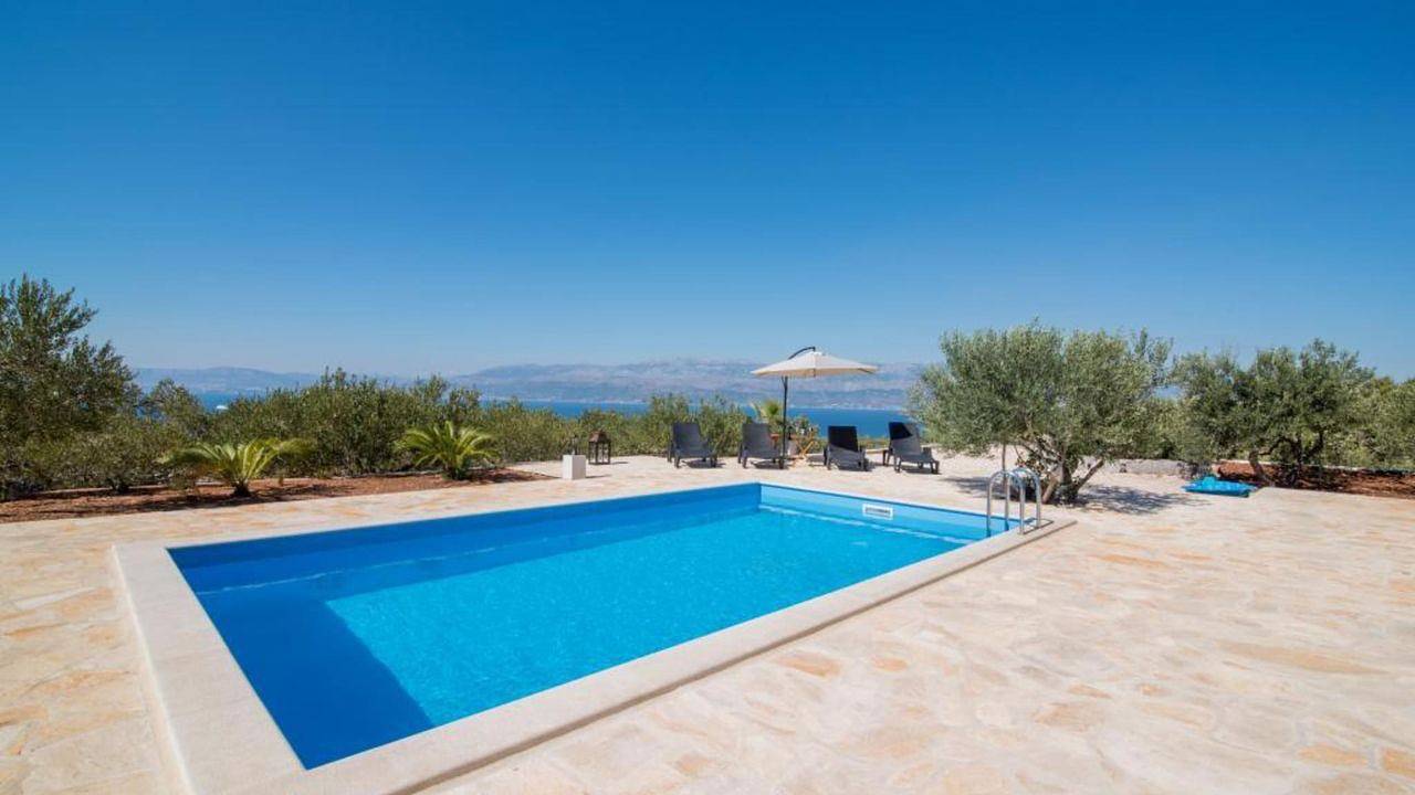 Villa für 6 Personen (80 m²) in Supetar in Supetar, Brac