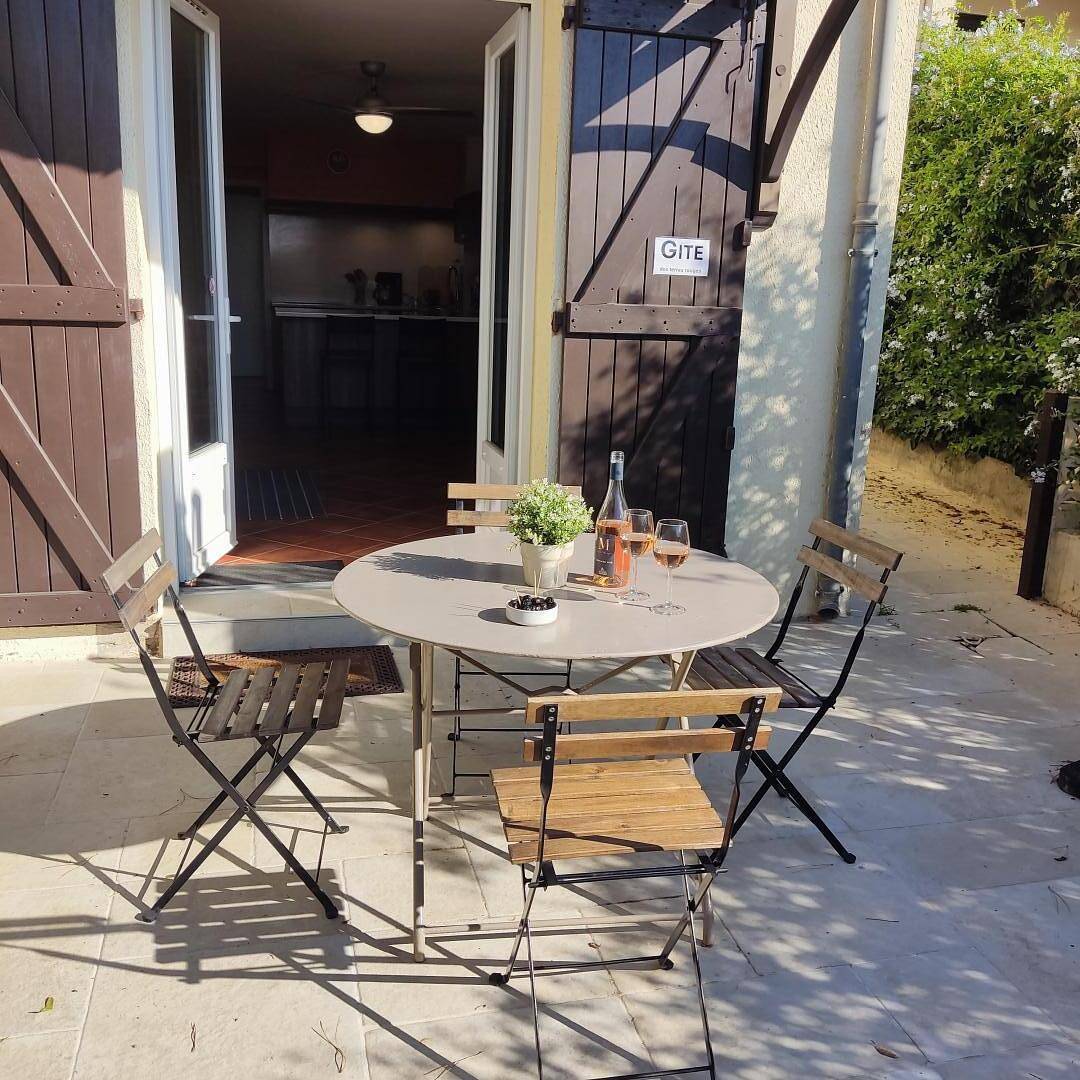 Gîte für 2 Personen mit Terrasse in Saint-Georges-d'Orques, Côte d'Améthyste