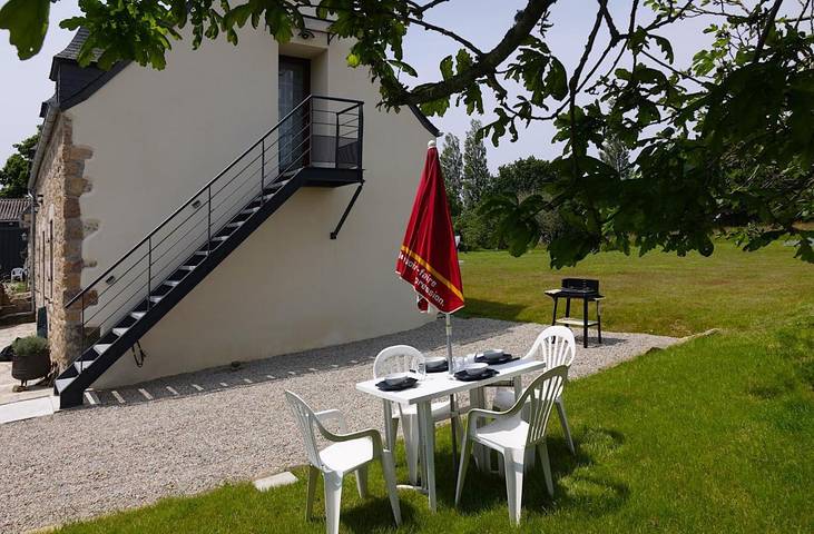 Appartement de vacances pour 4 personnes, avec jardin