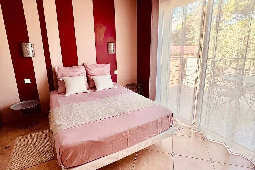 Dream Villa For 8 People With Huge Pool. in Villetelle, Region de Montpellier