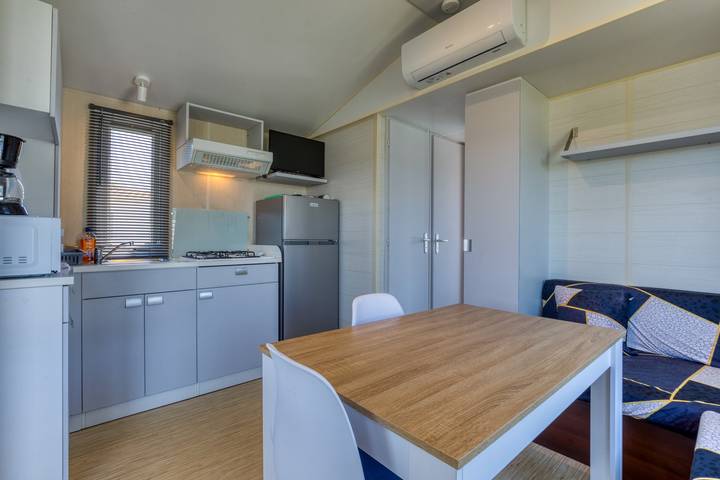 Bungalow für 4 Personen, mit Seeblick, kinderfreundlich in Hérault - 4