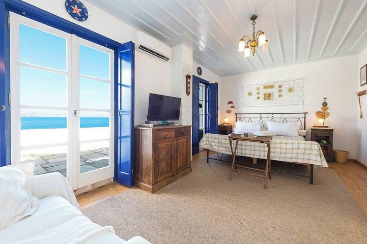 Location de vacances pour 16 personnes, avec Balcon et Jacuzzi dans Spetses - 2