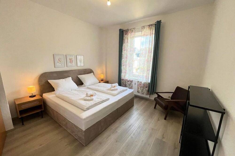 Ganze Wohnung, Sonnenschein Apartment - Sonnenschein Apartment, 2 Schlafräume, Dusche, Wc in Hermeskeil, Landkreis Trier-Saarburg