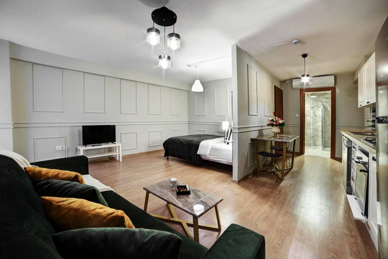 Penthouse with terrace in Şişli, Bozkurt Mahallesi
