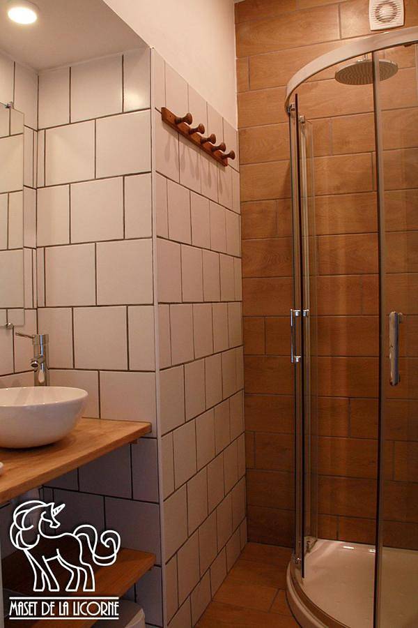 Location de vacances pour 6 personnes, avec vue et jardin à Nedde - 3