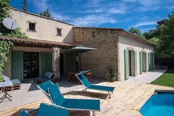 Maison De Vacances pour 6 Personnes dans Fontaine-de-Vaucluse, Provence, Photo 3
