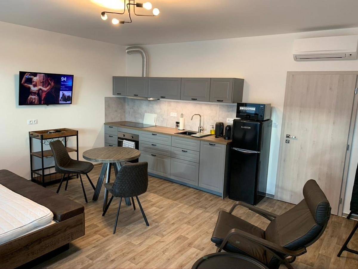 Geheel appartement, Apartmán C16 Mikulov in Mikulov, Zuid-Moravië