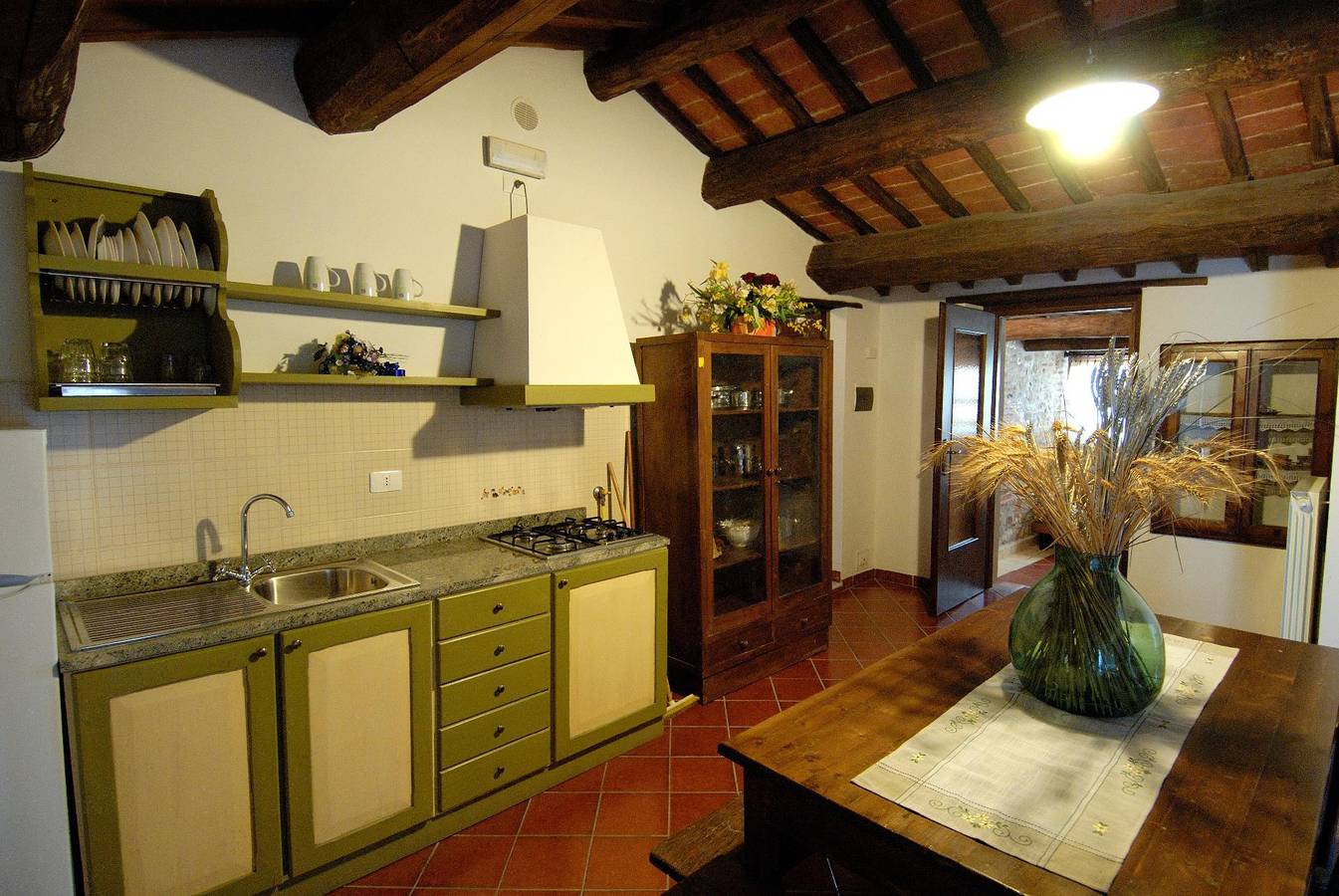Entire holiday apartment, Red heron holidays on Lake Trasimeno in Castiglione del Lago, Lake Trasimeno