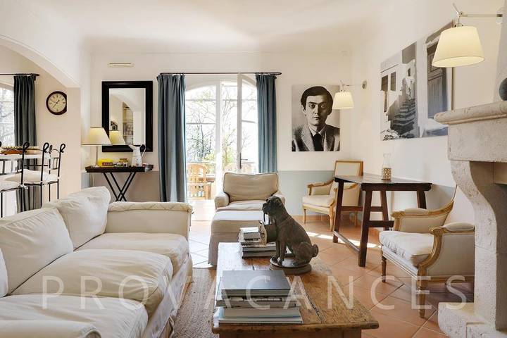 Location de vacances pour 10 personnes, avec jardin et piscine à Callian - 3