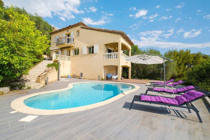 Villa pour 5 personnes, avec Balcon et Jardin à Nice