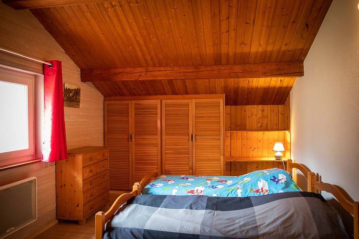 Gîte pour 5 personnes, avec jacuzzi et jardin ainsi que sauna et balcon à Fraize - 2