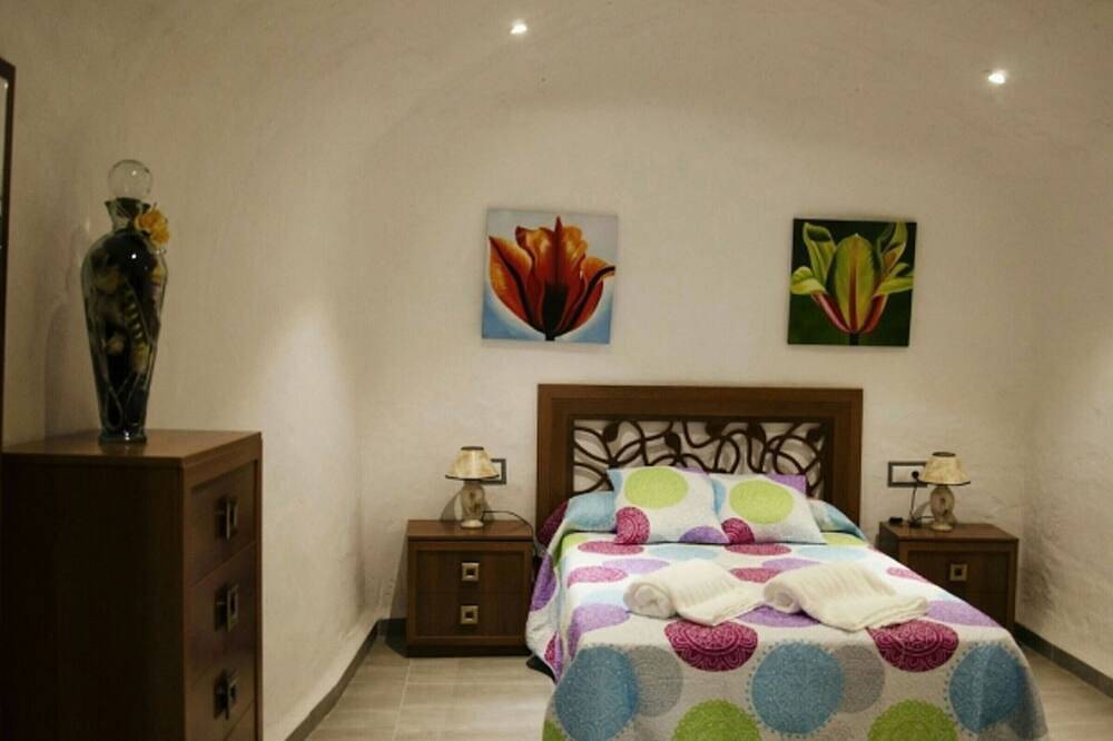 Casas modernas y acogedoras con chimenea en Jaén in Jaén, Provincia de Jaén