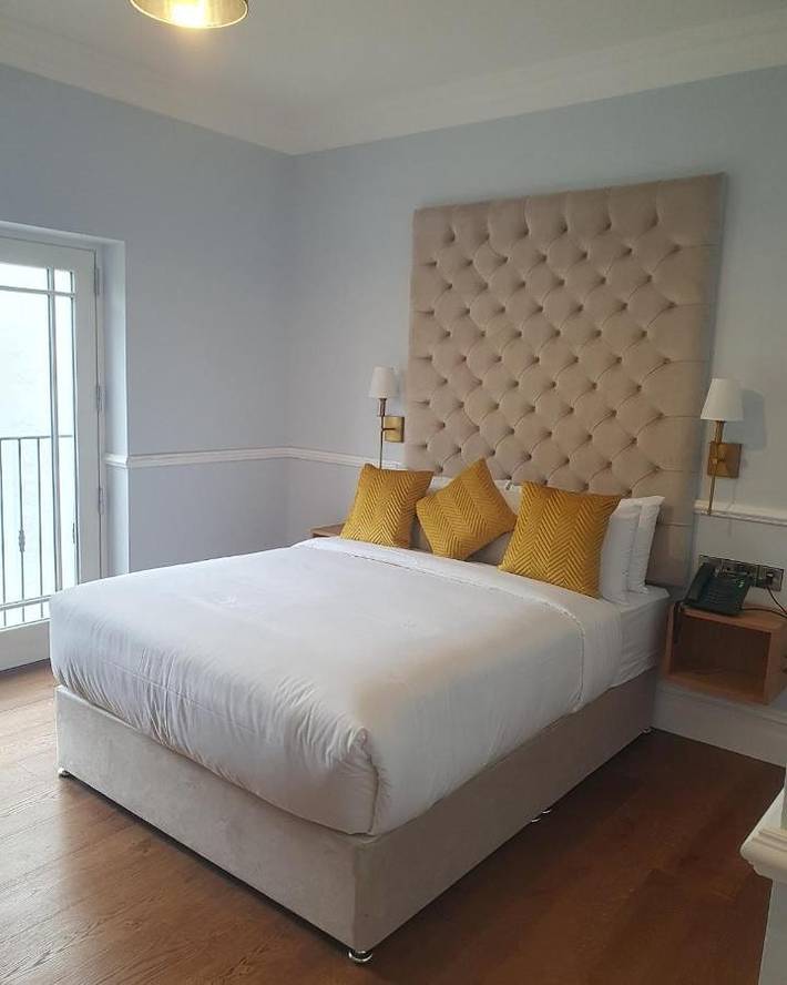 Hôtel pour 2 personnes, avec terrasse et vue dans Dunglow - 2