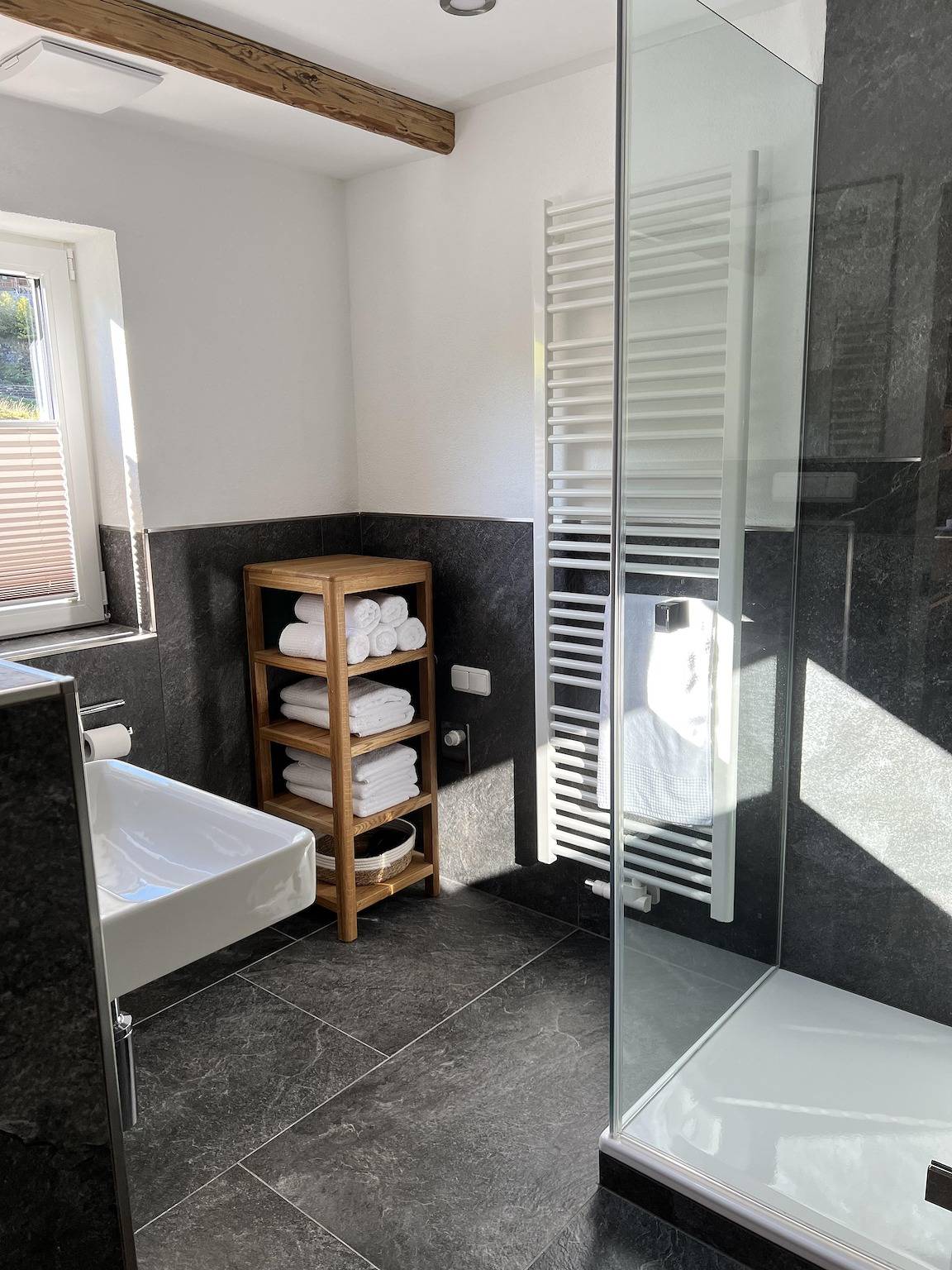 app/1 slaapkamer/douche, wc, foto 13
