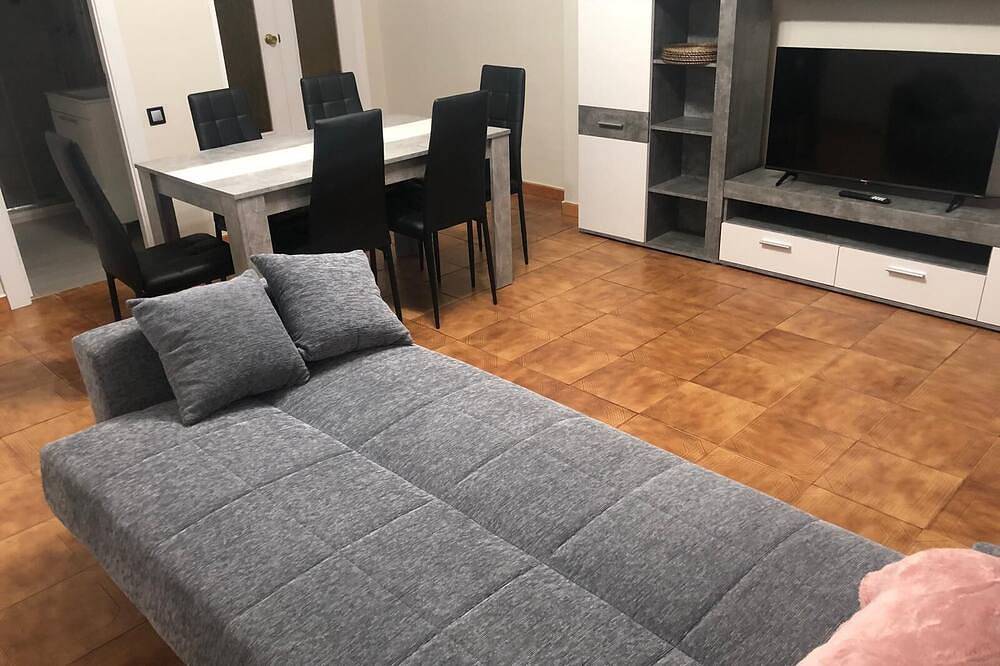 Entire apartment, Apartamento Mar Cantabrico in Ajo, Bareyo
