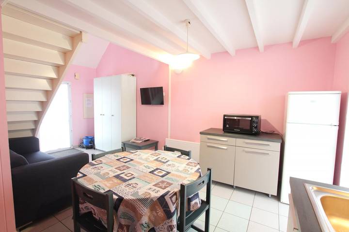 Gîte pour 5 personnes, avec jardin, animaux acceptés à Siouville-Hague - 2