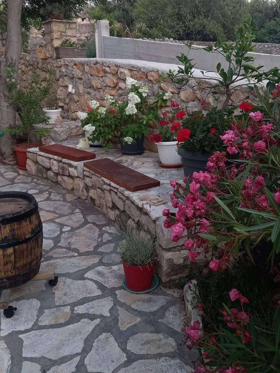 Ganze Wohnung, Studio Appartement mit Terrasse und Meerblick Vinjerac, Zadar As-23145-a in Posedarje, Zadar