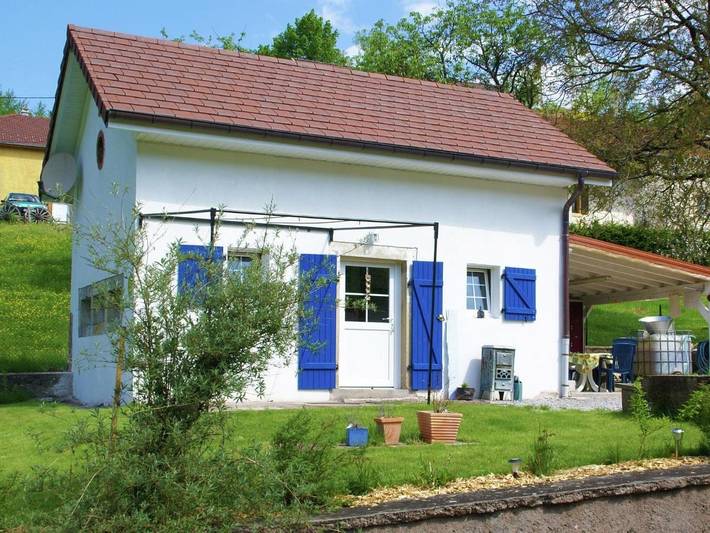 Location de vacances pour 3 personnes, avec jardin à Haut-du-Them-Château-Lambert - 3