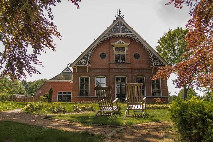 Vakantiehuis voor 2 personen, met Terras en Tuin in Leek (Groningen)