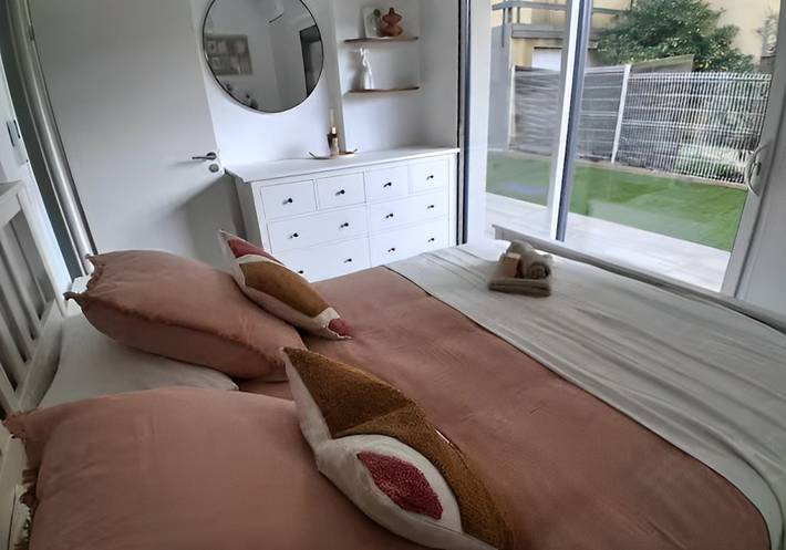 Gîte pour 6 personnes, avec terrasse dans Plage Robinson - 4