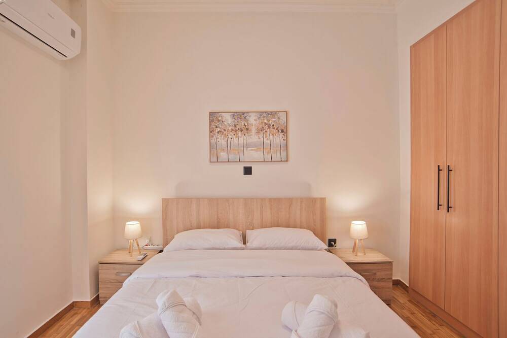 Ganze Wohnung, Athenian Glow Fully Renovated Apartment in Zentral-Athen, Athen