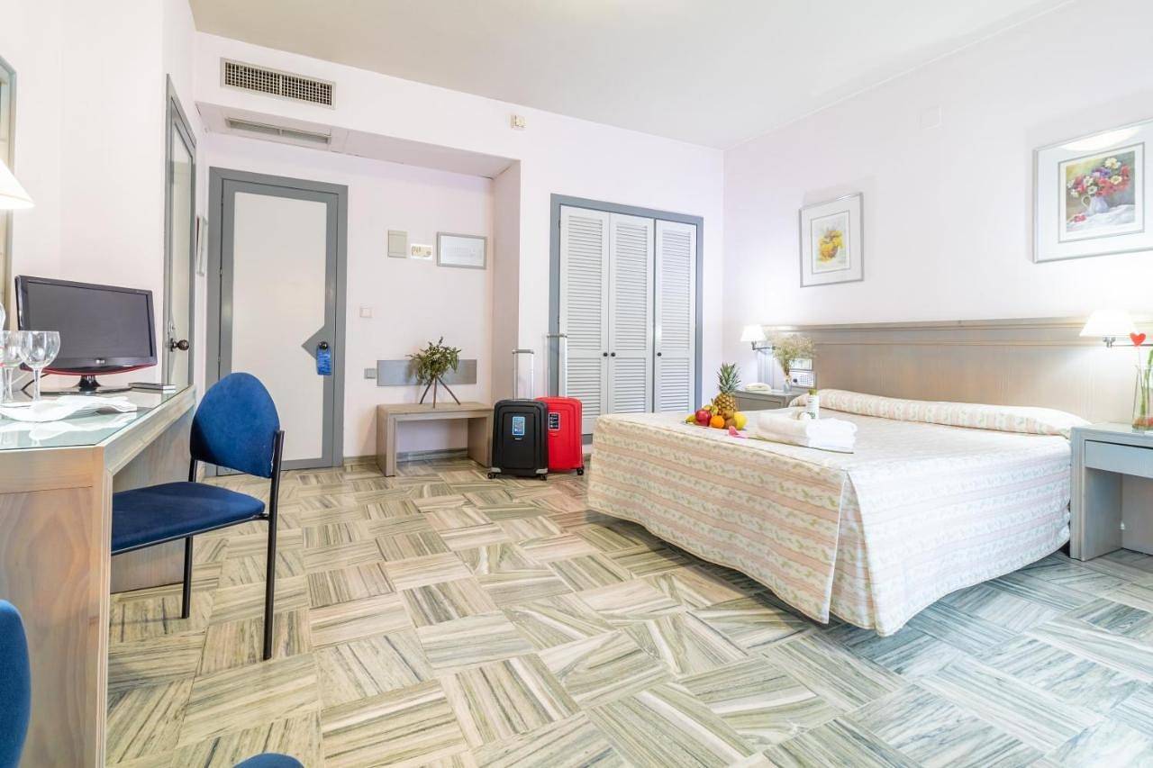 Hotel Abades Manzanil in Loja, Provincia de Granada