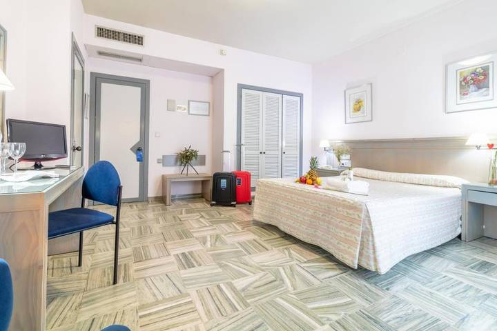 Hôtel pour 2 personnes, avec Terrasse à Loja - 3
