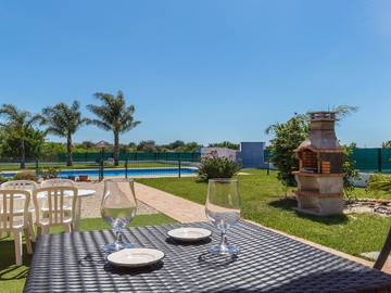 Ferienhaus für 8 Personen in Alcantarilha e Pêra, Algarve, Bild 2