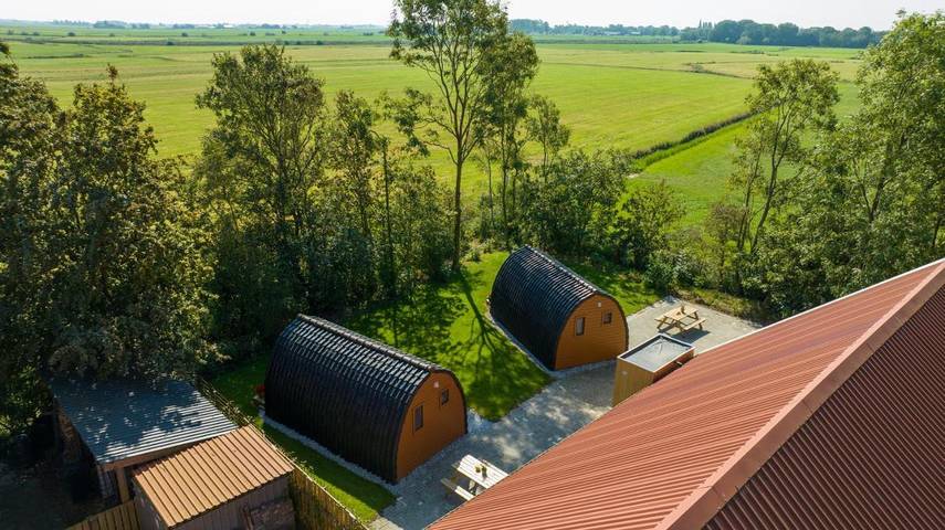 Gîte pour 2 personnes, avec Jardin et Vue dans Frise