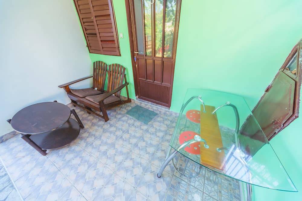 Ganze Wohnung, Apartments Lilic 5 / Erdgeschosswohnung in Ulcinj, Opština Ulcinj