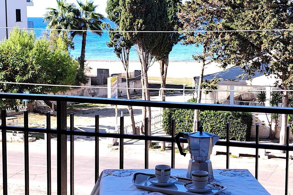 Appartement entier, Appartement à 20 mètres de la plage in Spiaggia di Rivabella, Rivabella