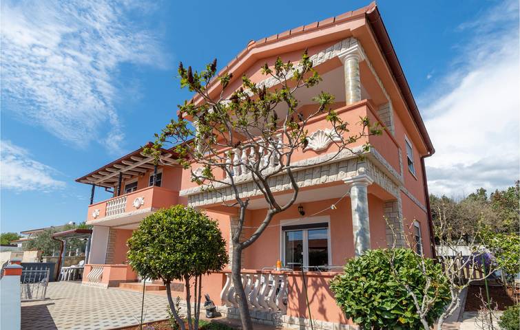 Ferienwohnung für 2 Personen, mit Terrasse in Peroj - 3