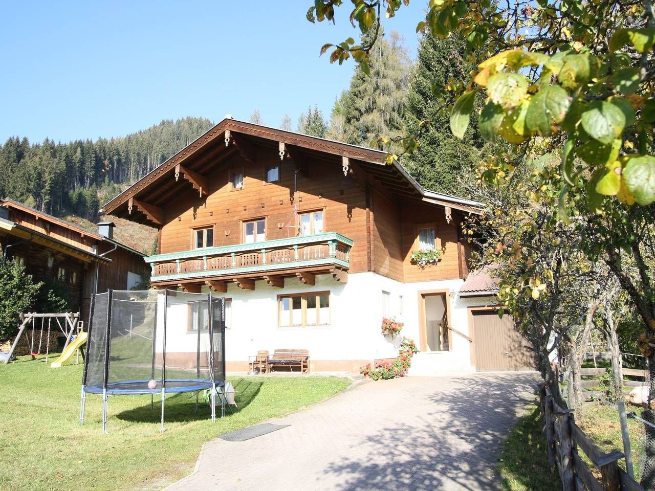 Cały apartament, Modern Apartment in Wagrain near Ski Area in Wagrain, Ski Amadé