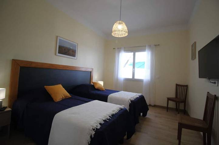 Location de vacances pour 4 personnes, avec jardin à Llauro - 4