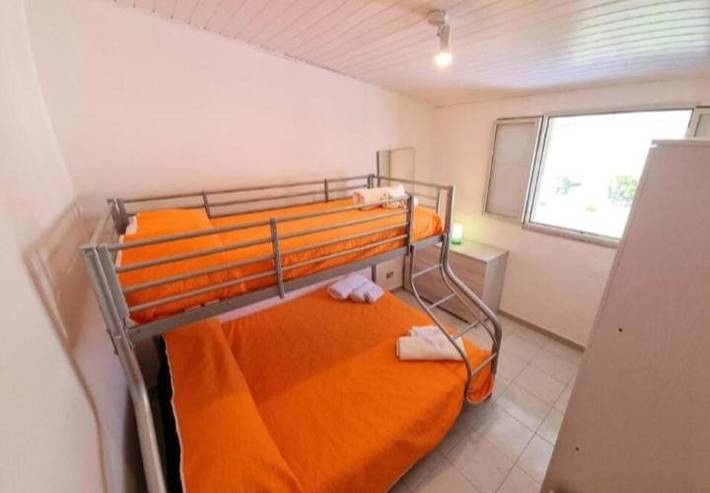 Maison d’hôte pour 5 personnes, avec jardin ainsi que terrasse et vue, animaux acceptés dans Vulcano - 2