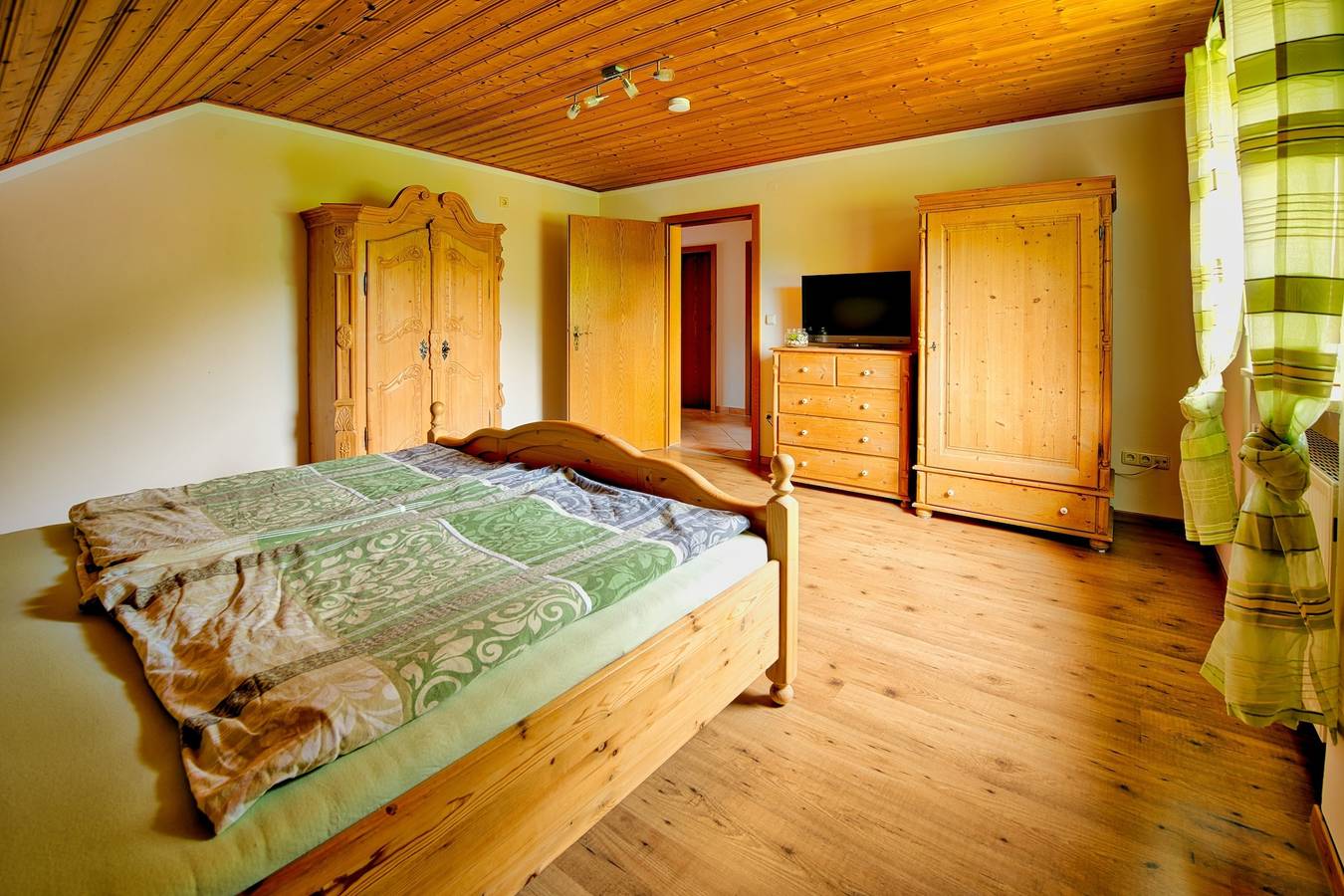 Ganze Ferienwohnung, Ferienwohnung Edmaier in Riedenburg, Ostbayern
