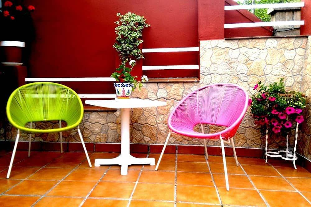 Huerta Carúa Apartments. 4 people, barbecue, Wifi, terrace, rural. in Villamayor (Piloña), Piloña