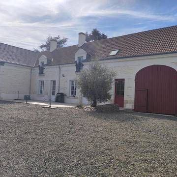 Gîte pour 9 personnes, avec terrasse et jardin dans Lye