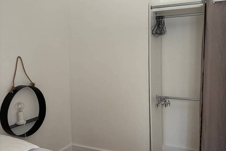 Casa-Familiar-Baño en la habitacion-Vista al Jardín in Le Muy, Costa mediterránea (Francia)