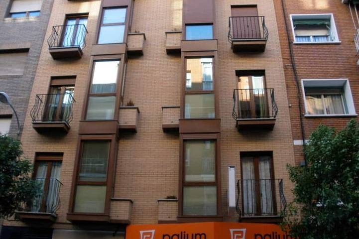 Entire apartment, Luz con Balcón en Pleno Madrid in Chamartín (Madrid), Madrid